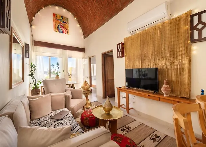 Makadi Heights Authentic Condo